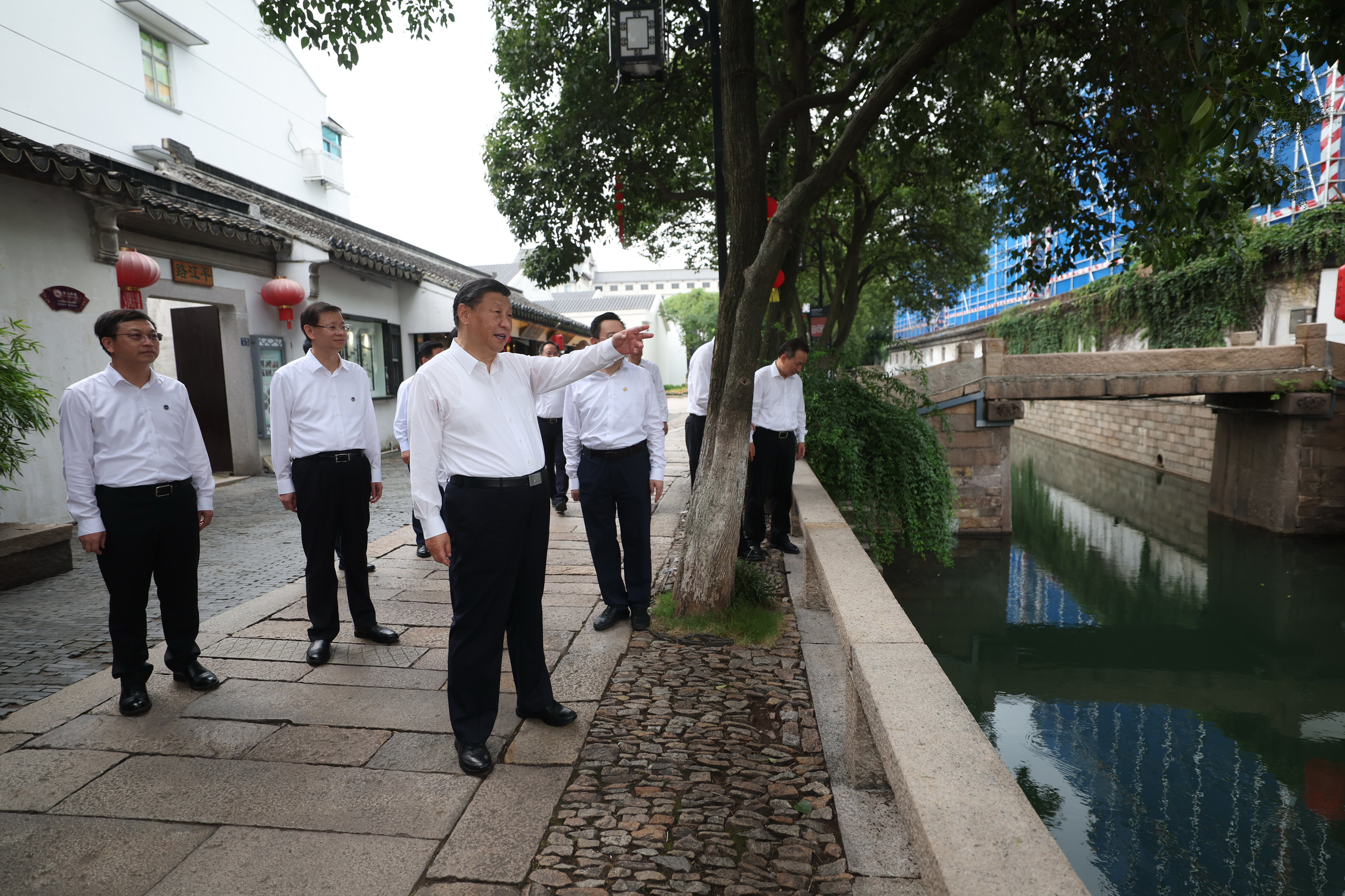 2023年7月6日，習(xí)近平在蘇州平江歷史文化街區(qū)考察。